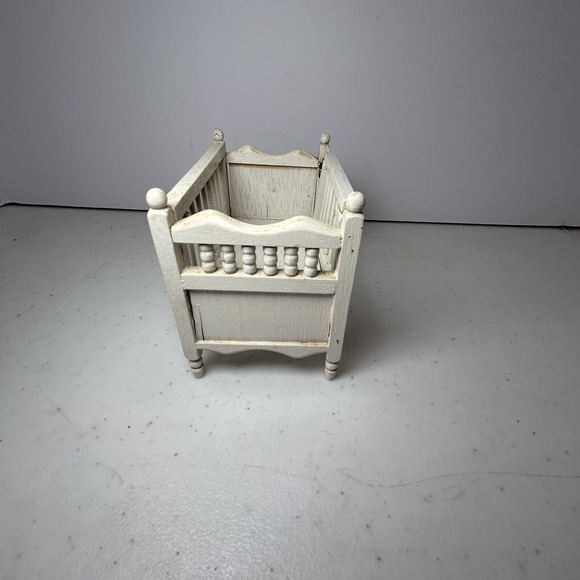 Vintage Miniature Dollhouse Baby Crib – White Wood Nursery Furniture 4.75" - Picture 3 of 9